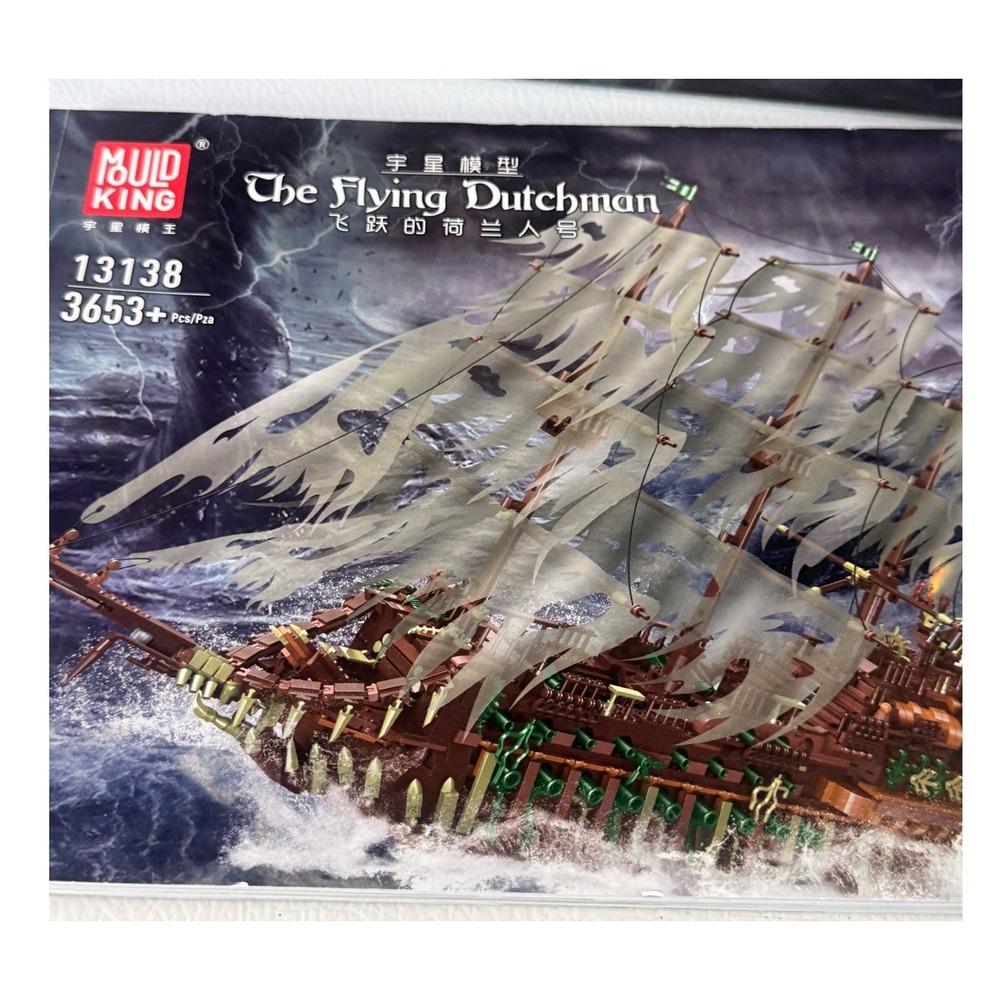 Mould King 13138 The Flying Dutchman Ghost Ship Building Set 3653 Ps Pirate Ship